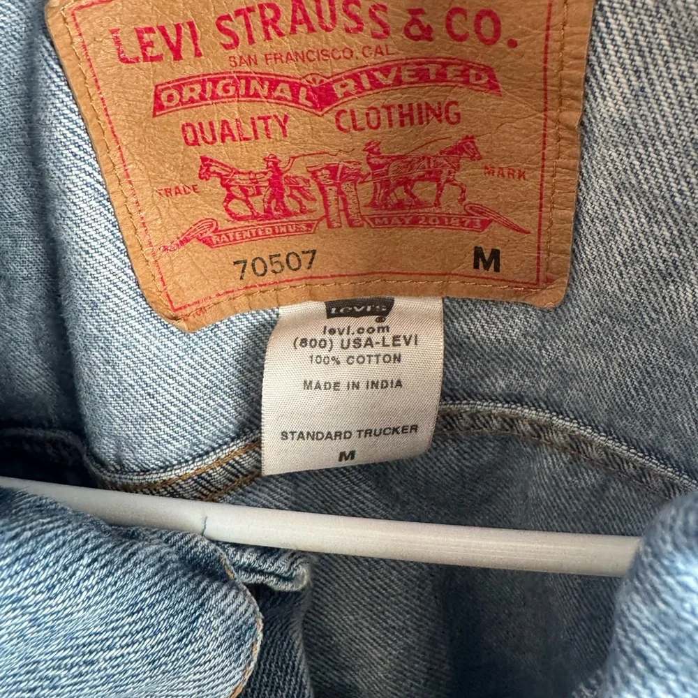 Vintage Levi’s 1873 denim jacket - Picture 4 of 5